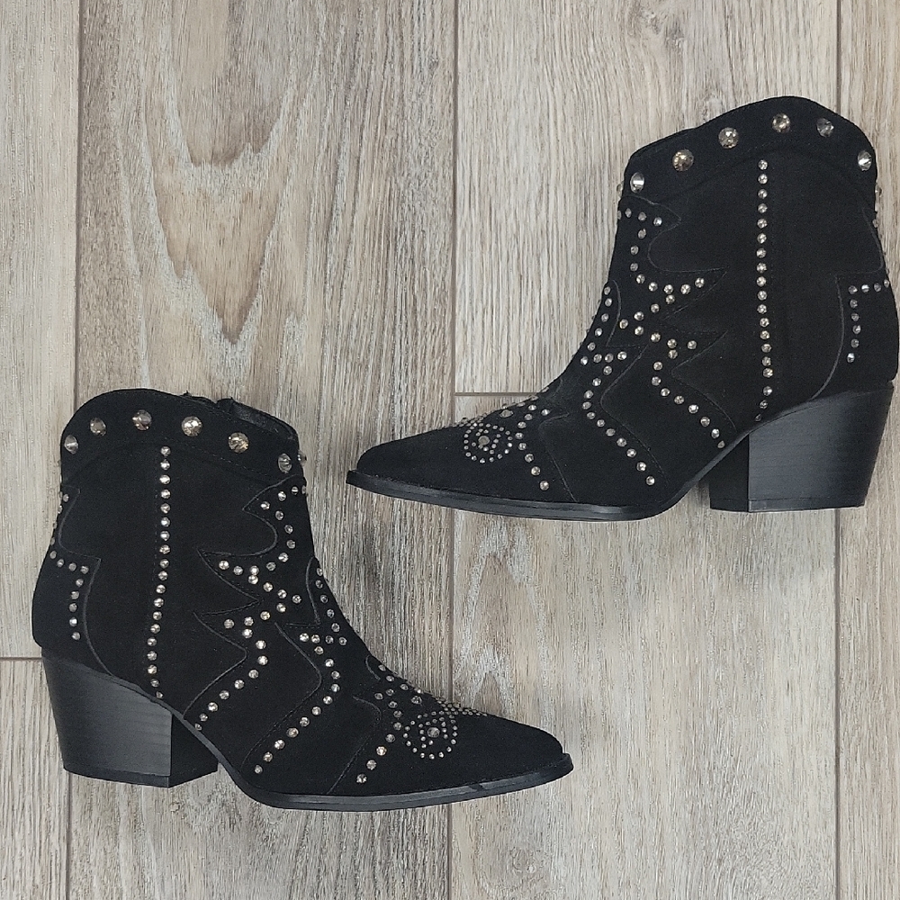 Lauren Lorraine Size 6 Elegant Black Studded Ankle Booties